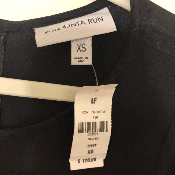 Run Cinta Run black top with long cutout sleeves - Picture 4 of 6